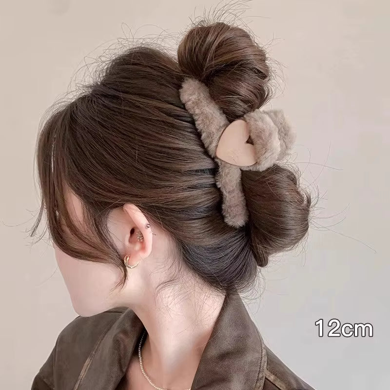 Winter Plush Hair Claw for Women Girls Sweet Hair Ornament Long Thich Hair Hairpin Headband Hair Clip Fashion Hair Accessories