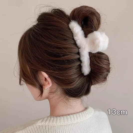 Winter Plush Hair Claw for Women Girls Sweet Hair Ornament Long Thich Hair Hairpin Headband Hair Clip Fashion Hair Accessories